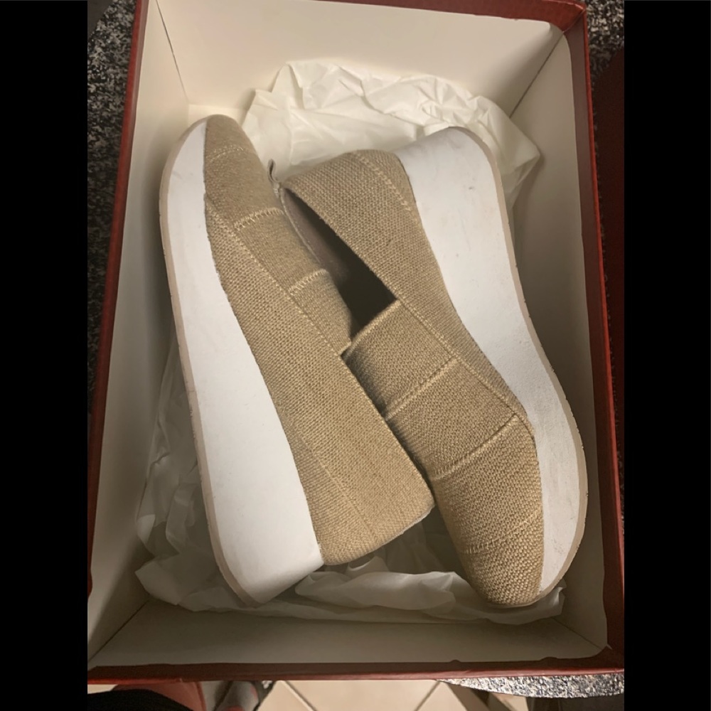 Donald  Pliner sneakers sport